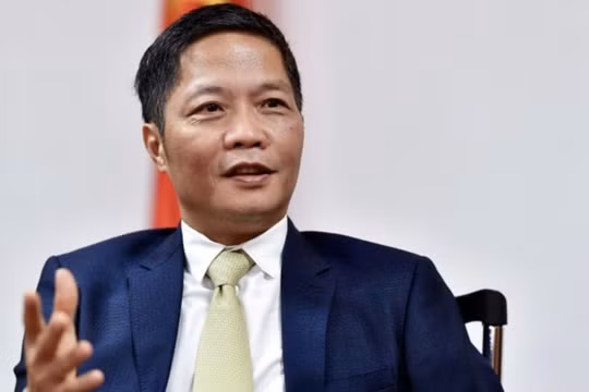 Ông Trần Tuấn Anh được Ban Chấp hành Trung ương cho thôi giữ chức vụ Ủy viên Bộ Chính trị, Ủy viên Trung ương Đảng khóa 13, theo nguyện vọng cá nhân.