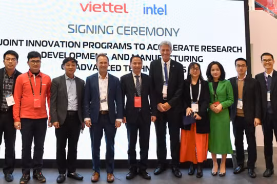 Viettel và Intel hợp tác nghiên cứu phát triển công nghệ và giải pháp AI và 5G