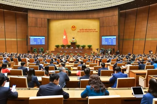 Được Quốc hội thông qua sáng nay, Luật Đất đai (sửa đổi) có hiệu lực thi hành từ 1/1/2025, trừ một số điều khoản quy định cụ thể.