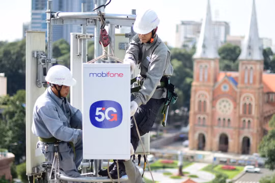 Theo MobiFone, với đặc tính tốc độ cao, độ trễ thấp hơn so với 4G, 5G sẽ là mảnh ghép để hoàn thiện các nền tảng công nghệ của nhà mạng này.