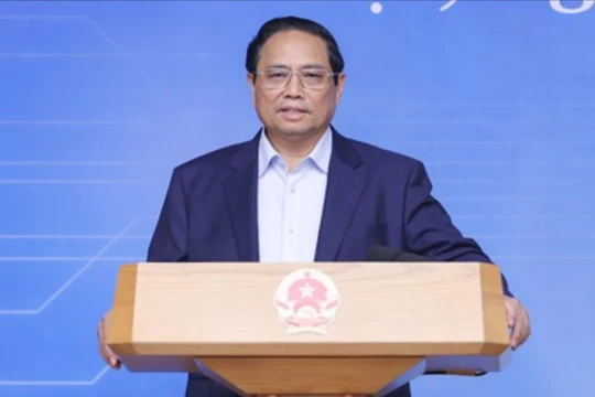 Thủ tướng Phạm Minh Chính nêu rõ, chuyển đổi số là ưu tiên hàng đầu