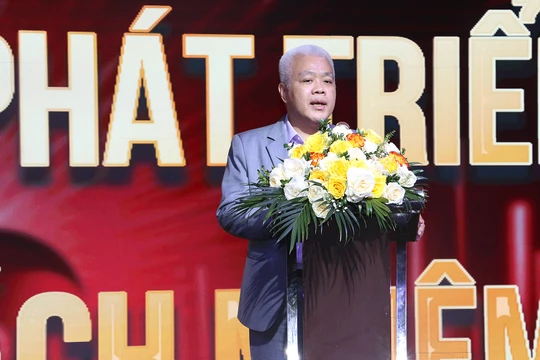 Ông Nguyễn Lâm Thanh - Giám đốc Chính sách TikTok Việt Nam (đơn vị thành viên Hội Truyền thông số Việt Nam) phát biểu tại sự kiện