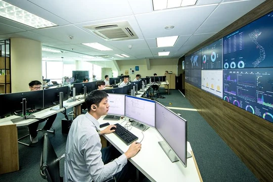 9/25 dịch vụ hành chính công của thành phố Hà Nội đã được thực hiện 100% trực tuyến