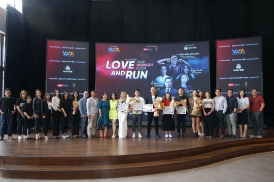 Talkshow Love and Run do Chi hội Truyền thông số phía Nam tổ chức