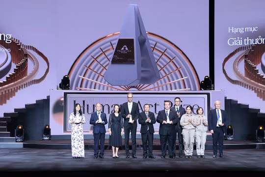 28 dự án và sáng kiến vì cộng đồng Việt Nam được vinh danh tại Giải thưởng Human Act Prize 2023 