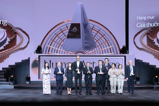 28 dự án và sáng kiến vì cộng đồng Việt Nam được vinh danh tại Giải thưởng Human Act Prize 2023 