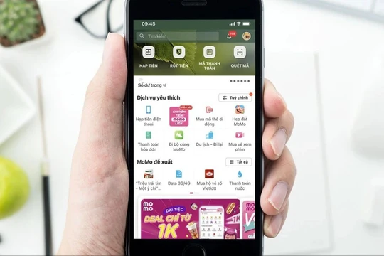 MoMo bị gián đoạn dịch vụ, khách hàng có được đền bù thiệt hại?