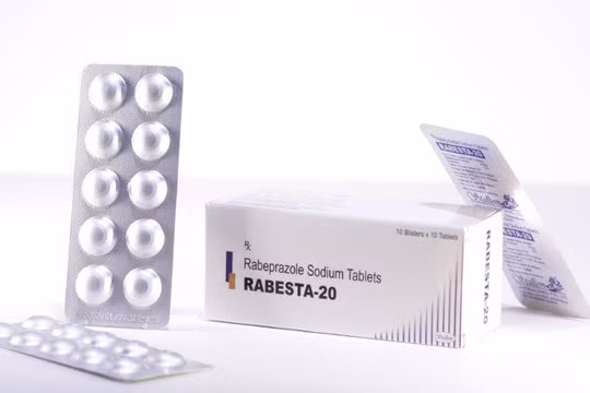 Cục Quản lý Dược vừa thông báo thu hồi lô thuốc viên nén bao tan trong ruột Rabesta 20 vì kém chất lượng