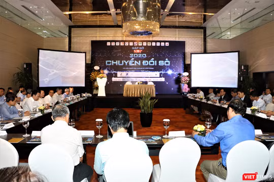 Toàn cảnh cuộc gặp gỡ giữa các hội, hiệp hội ngành CNTT (ảnh: Đăng Khoa)