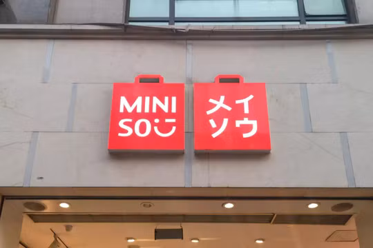 Nhiều người tiêu dùng vẫn lầm tưởng Miniso là một thương hiệu Nhật Bản