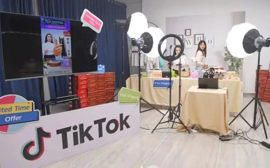 Các tập đoàn lớn của Việt Nam bắt nhịp xu hướng livestream trên TikTok