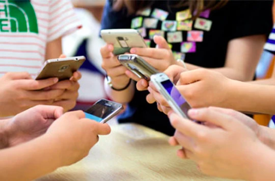 Xuất khẩu điện thoại và linh kiện vẫn tăng trong 3 năm qua