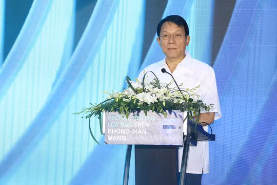 Thượng tướng Lương Tam Quang: Thiệt hại từ lừa đảo trực tuyến năm 2023 là 390.000 tỉ đồng