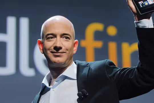 Tỉ phú Zeff Bezos dành nhiều tiền bạc để nghiên cứu về cách đảo ngược quá trình lão hóa của tế bào