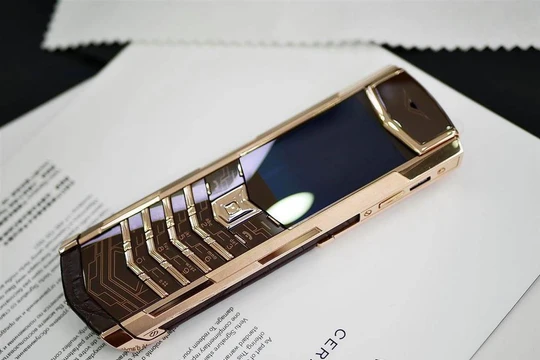 Điện thoại Vertu