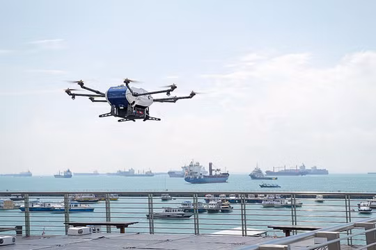 Máy bay không người lái được thử nghiệm hoạt động trong môi trường phủ sóng 5G