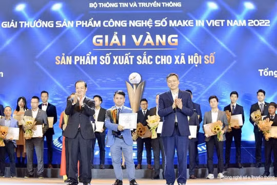 Giải thưởng Make in Viet Nam do Bộ Khoa học và Công nghệ tổ chức.