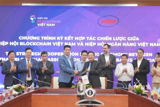 Ký kết thỏa thuận hợp tác giữa Hiệp hội Blockchain Việt Nam và Hiệp hội Ngân hàng Việt Nam
