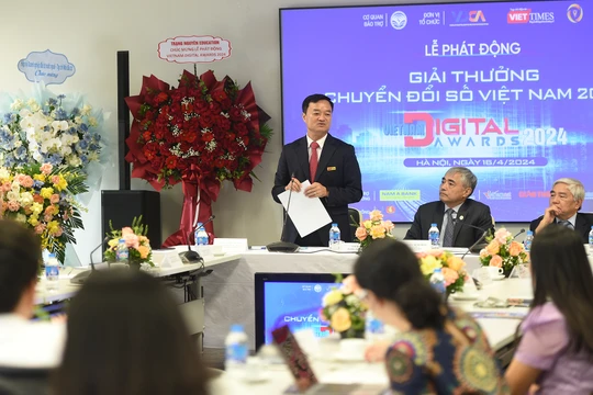 Ông Nguyễn Bá Kiên, Tổng biên tập Tạp chí VietTimes, Phó trưởng ban tổ chức VDA 2024, Trưởng ban điều hành chương trình giải thưởng, thông tin về giải thưởng.