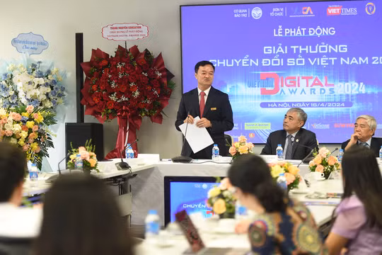 Ông Nguyễn Bá Kiên, Tổng biên tập Tạp chí VietTimes, Phó trưởng ban tổ chức VDA 2024, Trưởng ban điều hành chương trình giải thưởng, thông tin về giải thưởng.