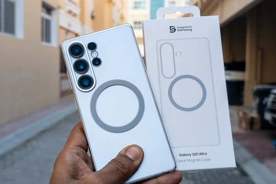 Người dùng Samsung Galaxy S25 không thích ốp lưng nam châm mới