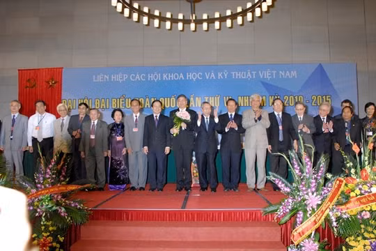 Đoàn Chủ tịch Liên hiệp các Hội Khoa học và Kỹ thuật Việt Nam khóa VI