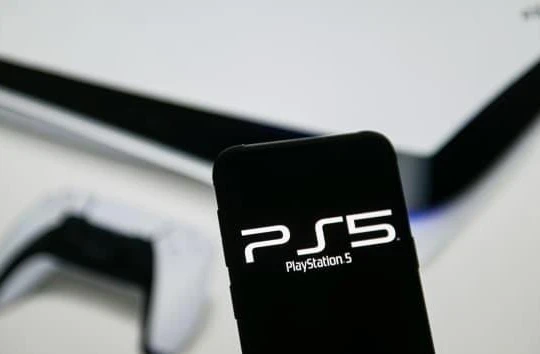 Sony quyết định tăng giá bán thiết bị chơi game PlayStation 5 (ảnh: Getty Images)