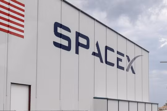 SpaceX là công ty Internet vệ tinh của tỉ phú Elon Musk