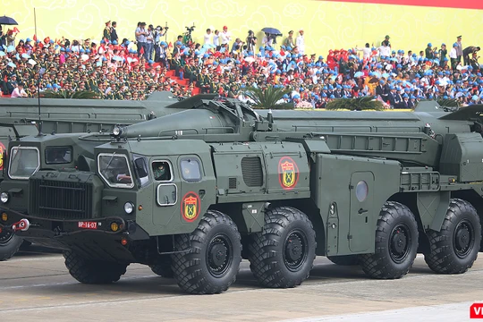 Ngắm dàn khí tài khủng của Quân đội nhân dân Việt Nam tại đại lễ A80