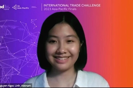 Học sinh Việt Nam giành giải Nhất tại cuộc thi "Thử thách thương mại quốc tế FedEx/JA"