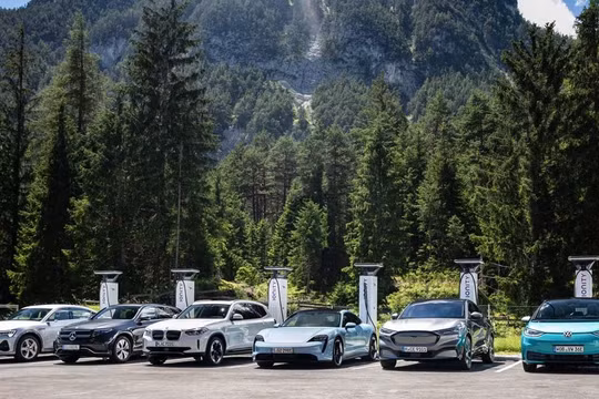 Na Uy trên con đường trở thành quốc gia có tỷ lệ sử dụng xe điện cao nhất thế giới