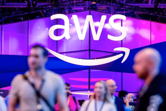 Sự cố trung tâm dữ liệu của AWS ảnh hưởng tới nhiều dịch vụ trên toàn cầu. Ảnh: Business Insider