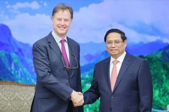 Thủ tướng Phạm Minh Chính tiếp ông Nick Clegg - Chủ tịch đối ngoại toàn cầu tập đoàn Meta