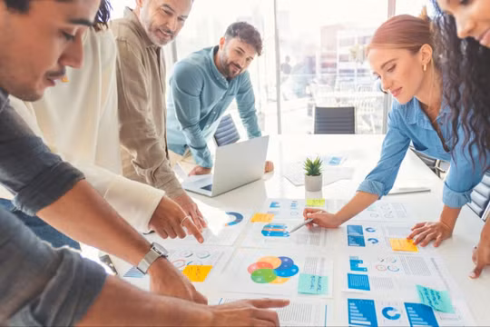 3 mẹo để đạt được sự tăng trưởng vào năm 2023 thông qua các chiến lược marketing dựa trên data (Ảnh: entrepreneur)