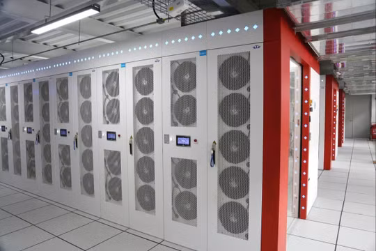 Máy chủ trong trung tâm dữ liệu ở Tây Tạng. Ảnh: SCMP