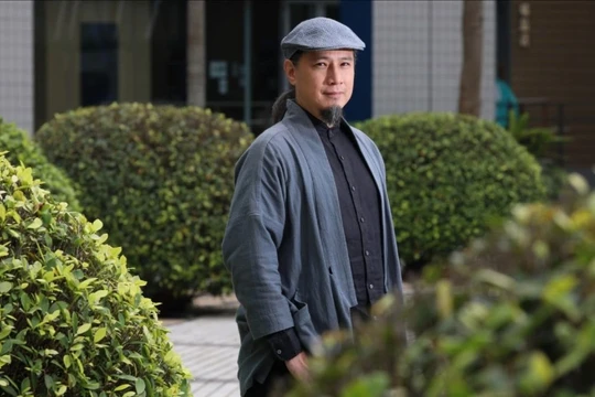 Giáo sư De Kai gây chú ý với nhận định AI giống như con cái, cần được nuôi dạy đúng phương pháp. Ảnh: SCMP