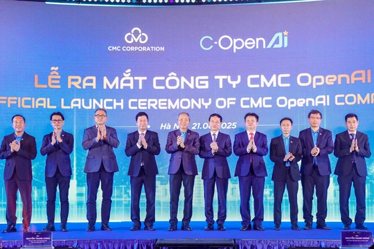 Toàn cảnh lễ ra mắt công ty CMC OpenAI