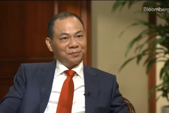 Ông Phạm Nhật Vượng: "Không quan tâm đến giá cổ phiếu, sẽ đầu tư cho VinFast đến khi hết tiền"