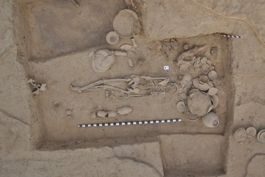 Hài cốt của một phụ nữ sống cách đây gần 5.000 năm (ảnh minh họa: The Atlantic)