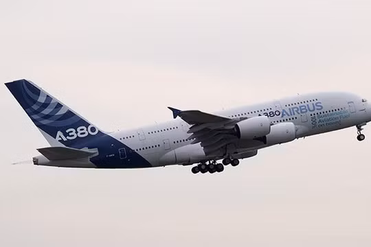 Mẫu máy bay chở khách lớn nhất thế giới A380 của Airbus