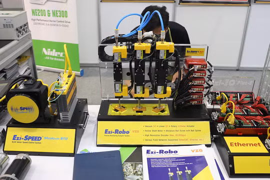 Xem những cánh tay Robot, thiết bị nhà thông minh, máy in 3D tại AT Expo 2025