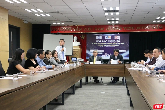 Họp báo công bố Lễ trao giải thưởng Chuyển đổi số 2020