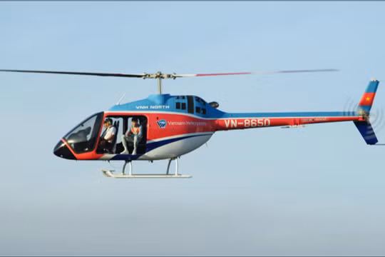 Cảnh quay của Đen Vâu trên chiếc máy bay VN-8650