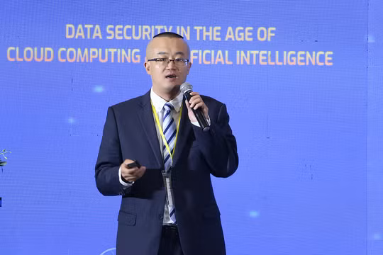 Ông Li Hai dự đoán AI sẽ tạo ra sức mạnh phát triển nền kinh tế số, hoàn thiện quá trình chuyển đổi số quốc gia (ảnh: Đăng Khoa)