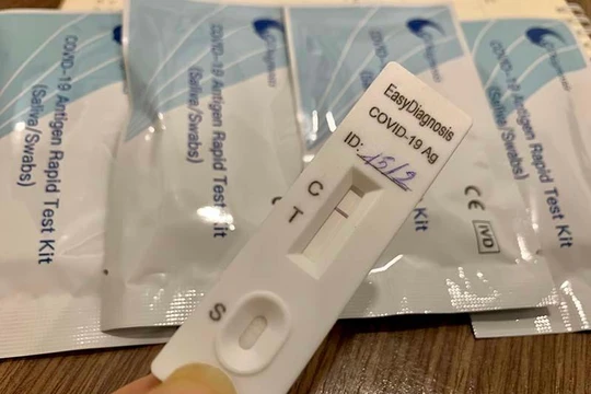 Kit test nhanh SARS-CoV-2