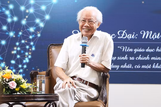 GS Hồ Ngọc Đại mang triết lý "Trẻ em hiện đại tự sinh ra chính mình" vào sách mới ra mắt