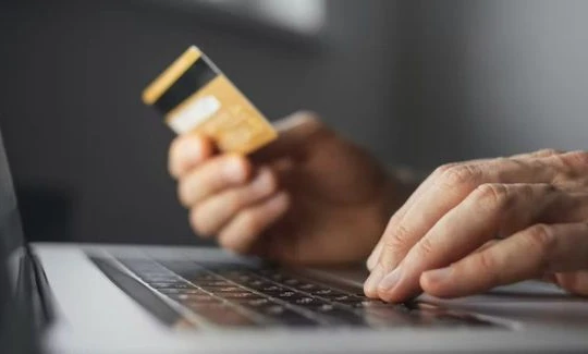 Giả mạo tên lãnh đạo, logo và hợp đồng của EcomViet để lừa đảo