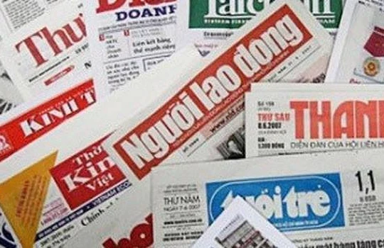 Nhiều tờ báo đang đứng trước những thách thức của thời đại khi mạng xã hội và Internet lên ngôi