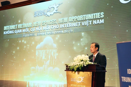 Thứ trưởng Phạm Đức Long phát biểu tại Hội thảo