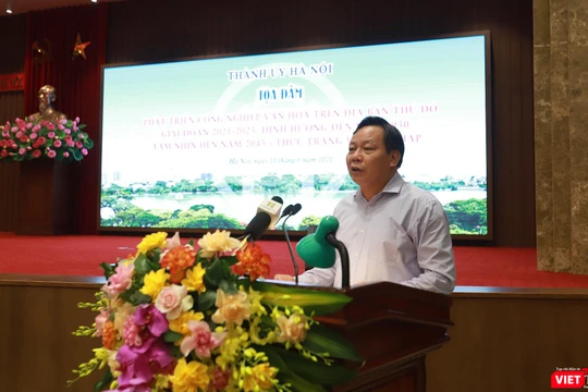 Ông Nguyễn Văn Phong, Phó Bí thư Thành ủy Hà Nội phát biểu tại tọa đàm